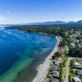 A beach in the Mount Arrowsmith Biosphere.