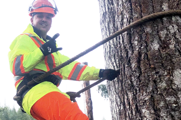 Adam Klassen in the Fundamentals of Forestry Harvesting (FFHP) program