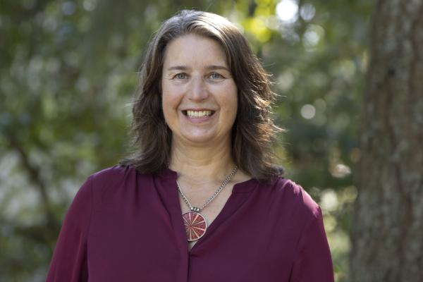 Headshot of Dr. Shanna Lorenz